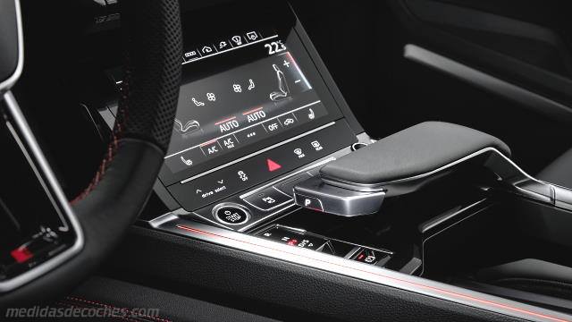 Detalle interior del Audi Q8 e-tron