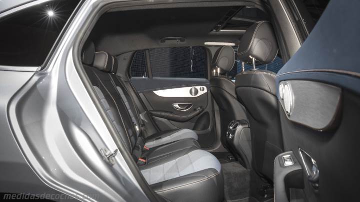 Interior Mercedes-Benz EQC 2019