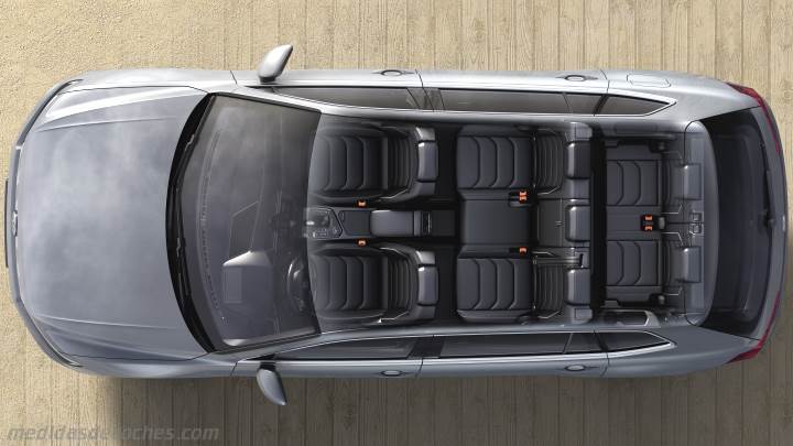 Interior Volkswagen Tiguan Allspace 2018