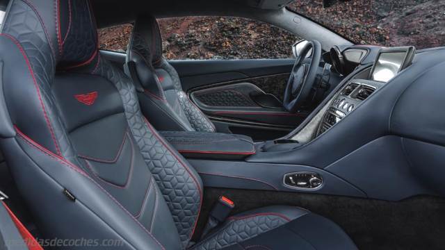 Detalle interior del Aston-Martin DBS