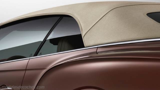 Detalle exterior del Bentley Continental GT Convertible