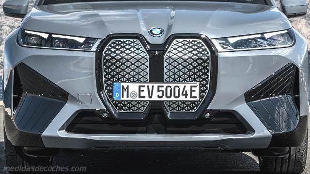 Detalle exterior del BMW iX