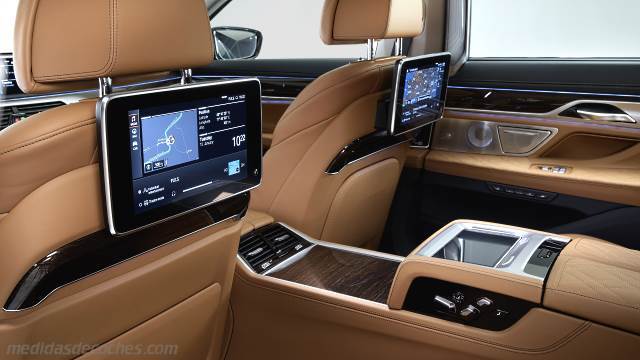 Detalle interior del BMW Serie 7 L