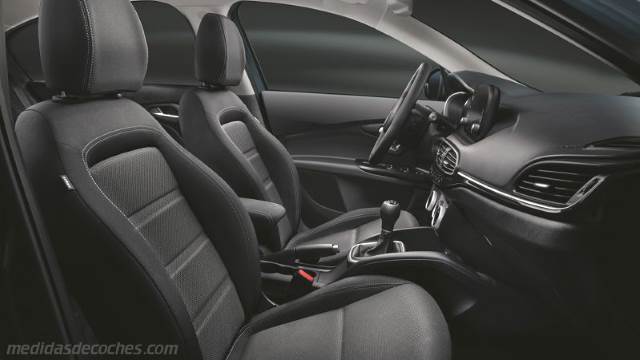 Detalle exterior del Fiat Tipo 4 puertas