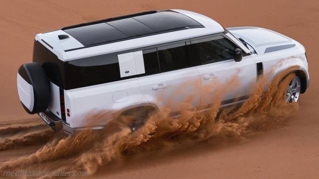 Detalle exterior del Land-Rover Defender 130