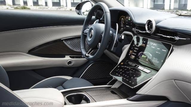 Detalle interior del Maserati GranTurismo