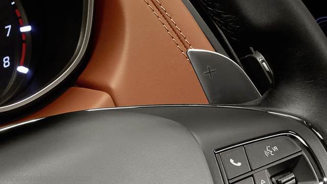 Detalle interior del Maserati Levante
