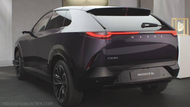 Exterior del Mazda CX-6e