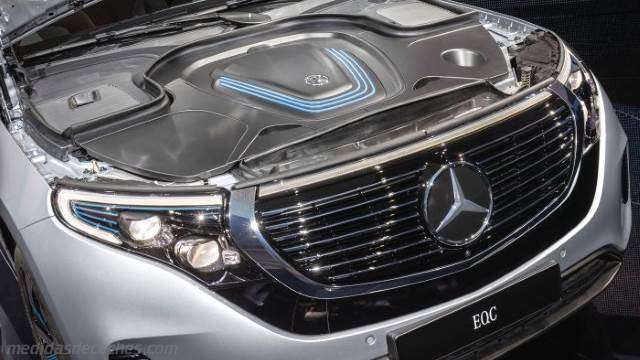 Detalle exterior del Mercedes-Benz EQC