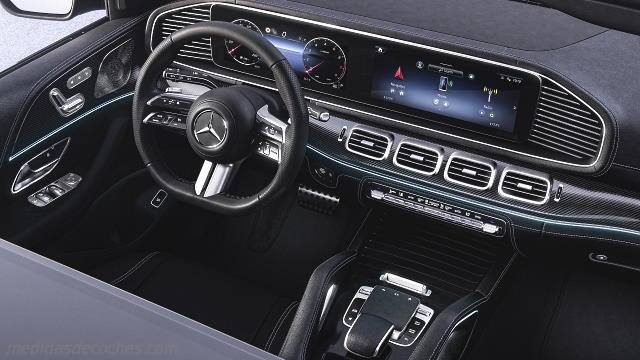 Detalle interior del Mercedes-Benz GLE SUV