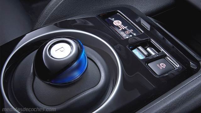 Detalle interior del Nissan Leaf