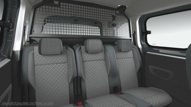 Detalle interior del Opel Combo