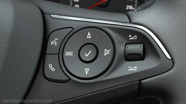 Detalle interior del Opel Combo Life L2