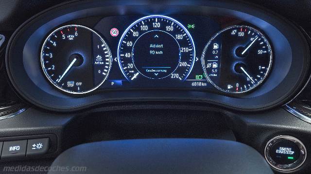 Detalle interior del Opel Insignia Grand Sport