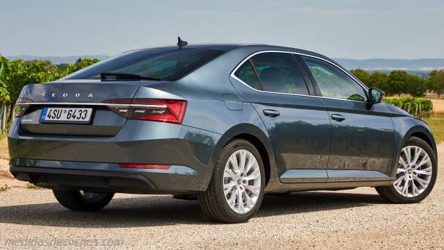 Exterior del Skoda Superb
