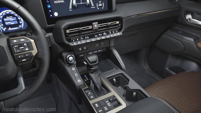 Detalle interior del Toyota Land Cruiser