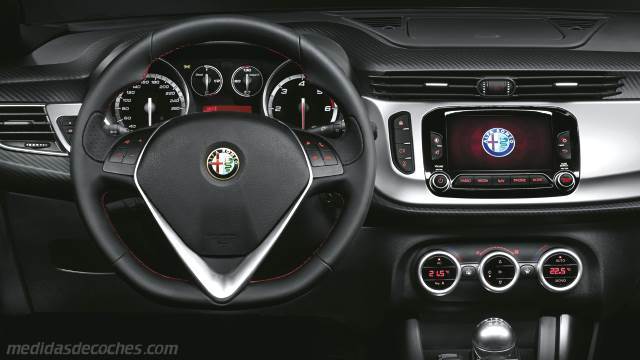 Salpicadero Alfa-Romeo Giulietta 2010
