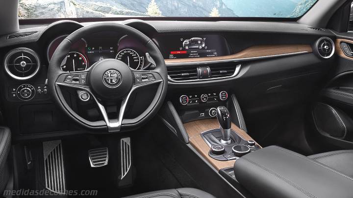 Salpicadero Alfa-Romeo Stelvio 2017