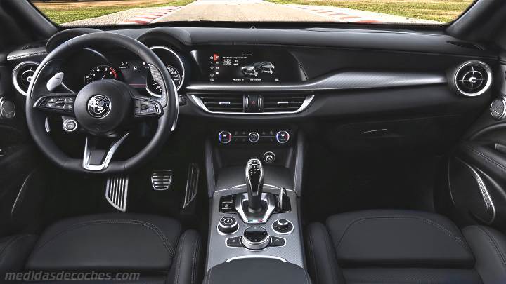 Salpicadero Alfa-Romeo Stelvio 2020