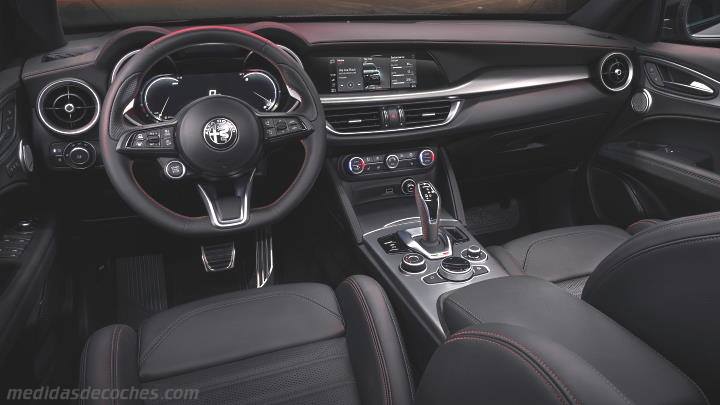 Salpicadero Alfa-Romeo Stelvio 2023