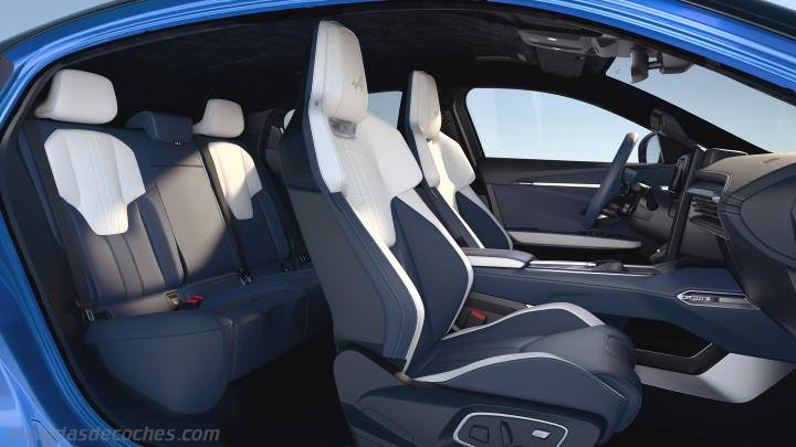 Interior Alpine A390 2026