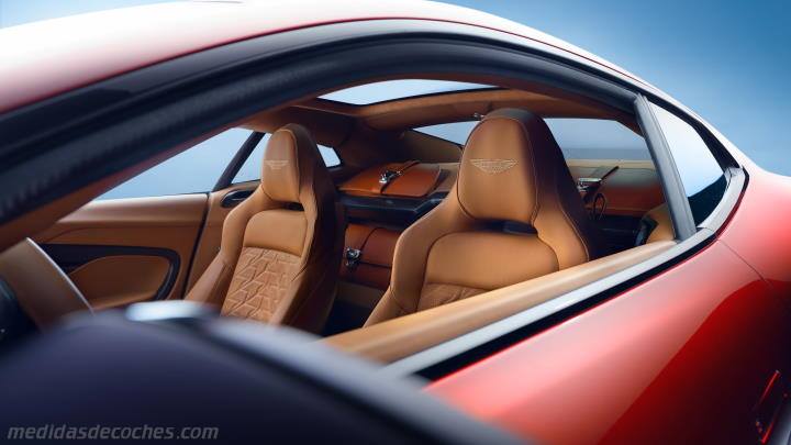 Interior Aston-Martin Vanquish 2025