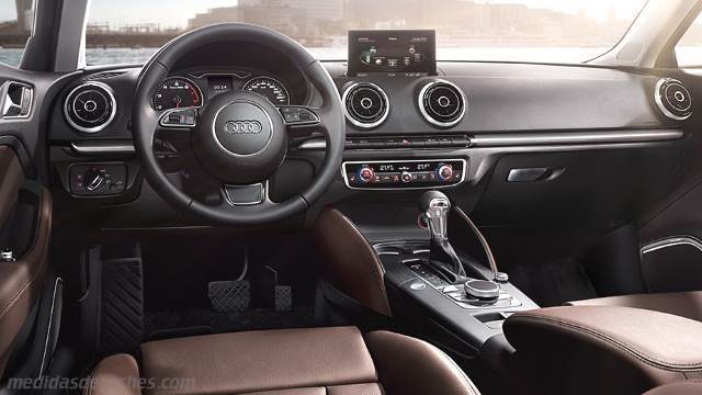 Salpicadero Audi A3 2012