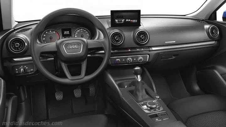 Salpicadero Audi A3 2016