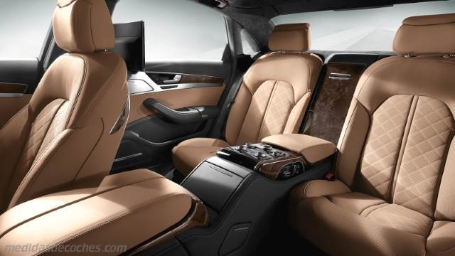 Interior Audi A8 L 2014
