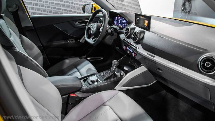 Interior Audi Q2 2016