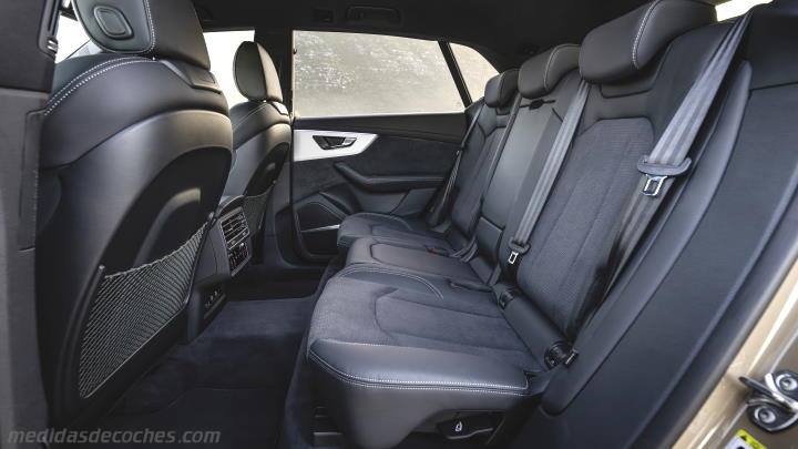 Interior Audi Q8 2024