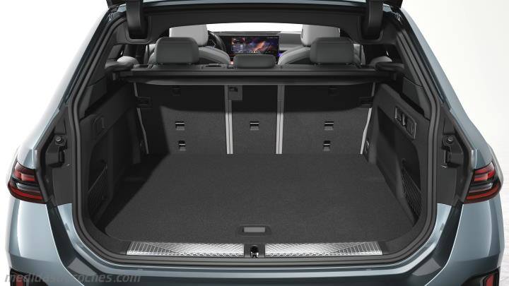Maletero BMW i5 Touring 2024