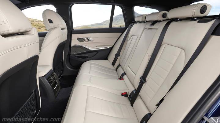 Interior BMW Serie 3 Touring 2023