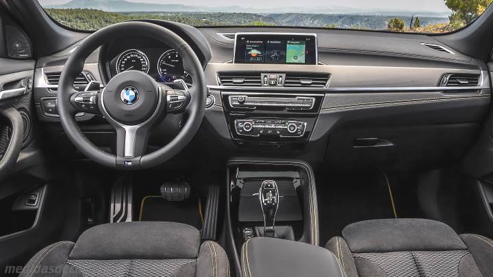 Salpicadero BMW X2 2018