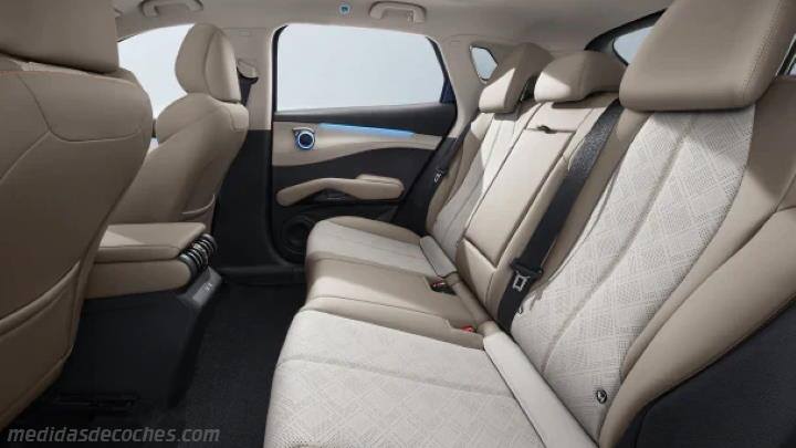 Interior BYD Atto 3 Evo 2026