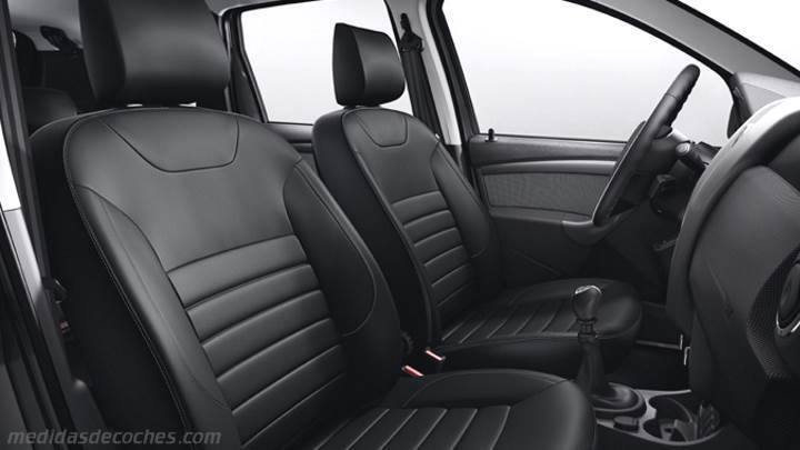 Interior Dacia Duster 2013
