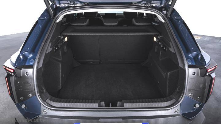 Maletero Dacia Striker 2027