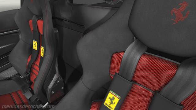 Interior Ferrari 458 Speciale 2014