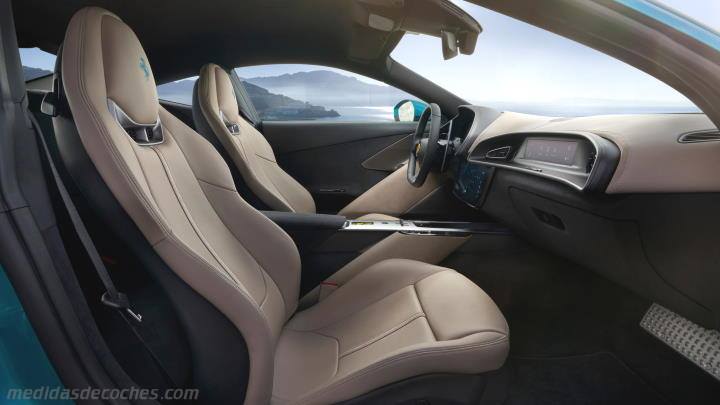 Interior Ferrari Amalfi 2026