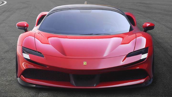 Maletero Ferrari SF90 Stradale 2020