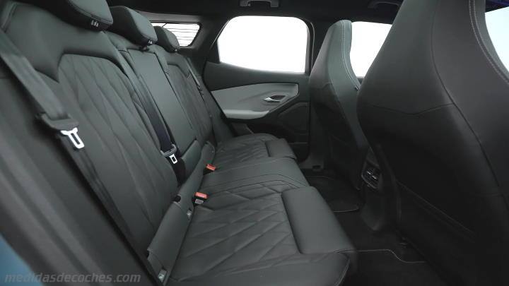 Interior Ford Explorer 2024