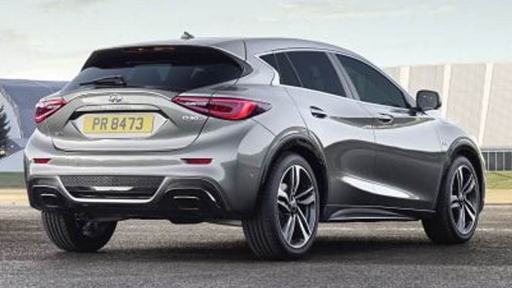 Maletero Infiniti Q30 2016