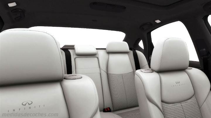 Interior Infiniti Q70 2015