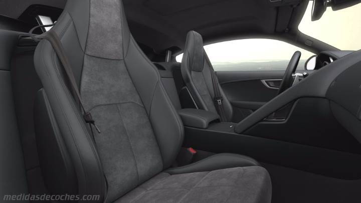 Interior Jaguar F-TYPE Coupé 2017