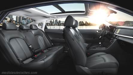 Interior Kia Optima 2016