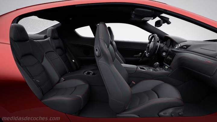 Interior Maserati GranTurismo 2018