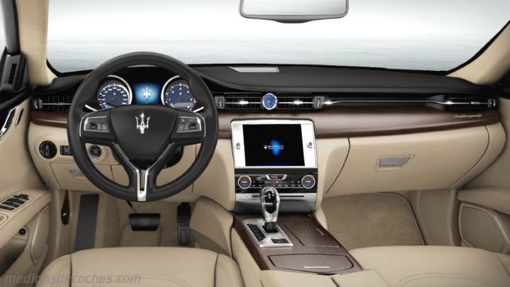 Salpicadero Maserati Quattroporte 2013