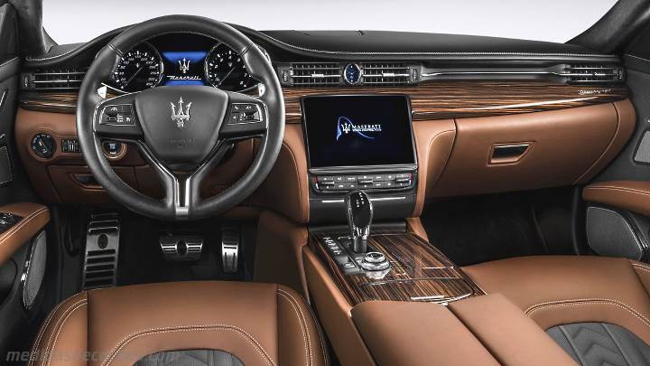 Salpicadero Maserati Quattroporte 2016
