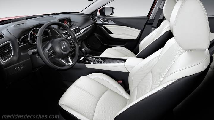 Interior Mazda 3 SportSedan 2017