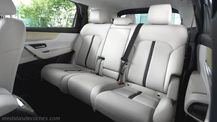Interior Mazda CX-80 2025